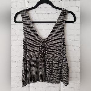 Black and white crop tank